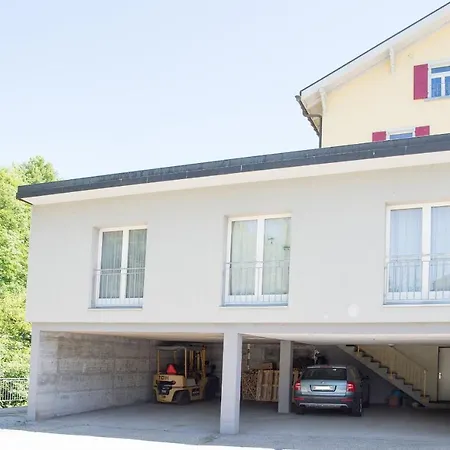 Zwei Zimmer Ferienwohnung Rabiusa Apartment *