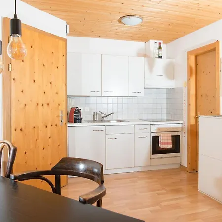 Zwei Zimmer Ferienwohnung Rabiusa *